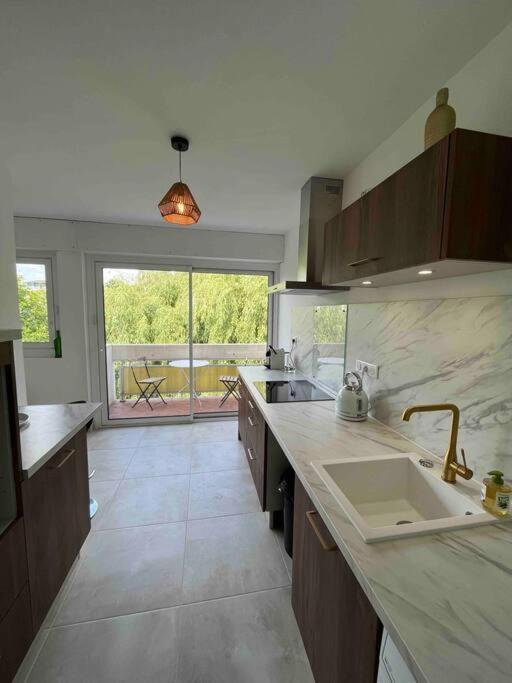 Апартаменты Balcon Sur La Riviere Периго Экстерьер фото